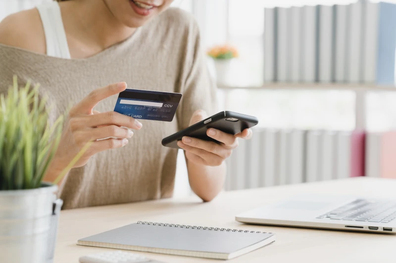 Facilita a tus clientes el pago online de manera rápida, cómoda y segura
